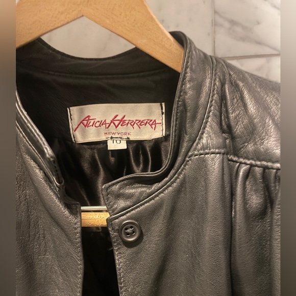 Alicia Herrera New York 1980s Vintage black leather jacket 80s designer - Picture 2 of 9